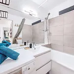 Soyouz Vanguard-107 By Interhome Apartmán